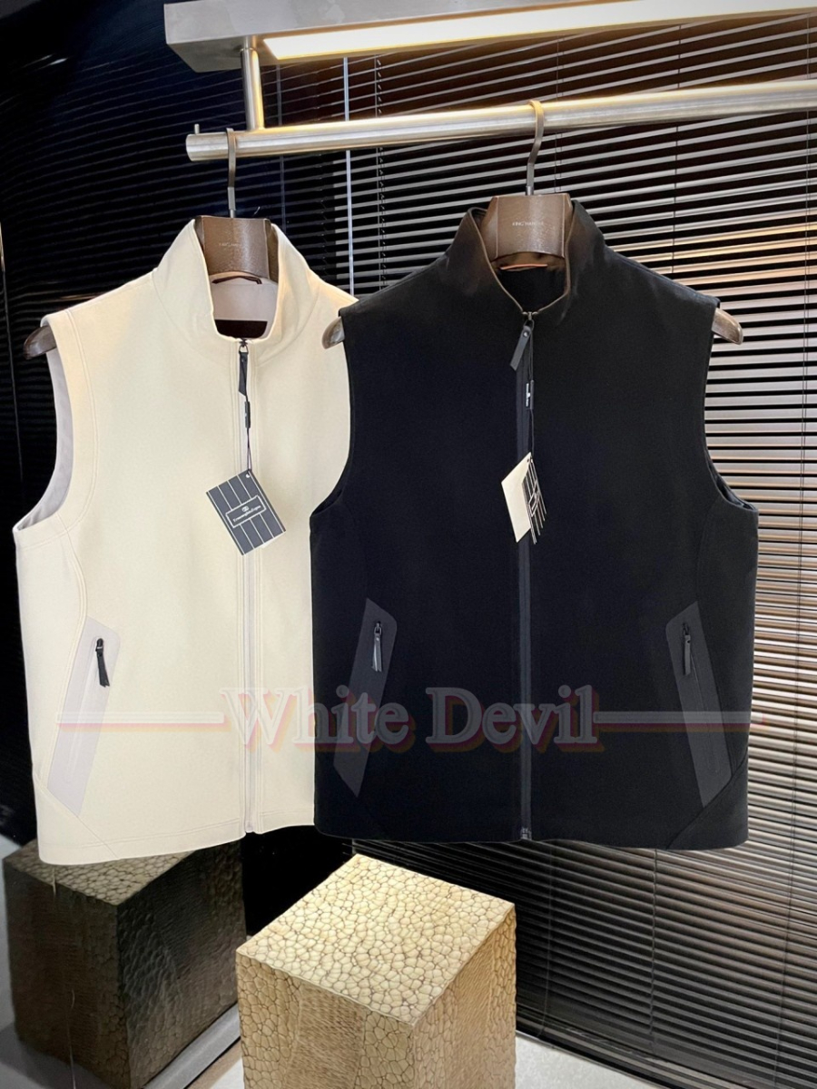 하얀악마 제냐 조끼 (1).jpg