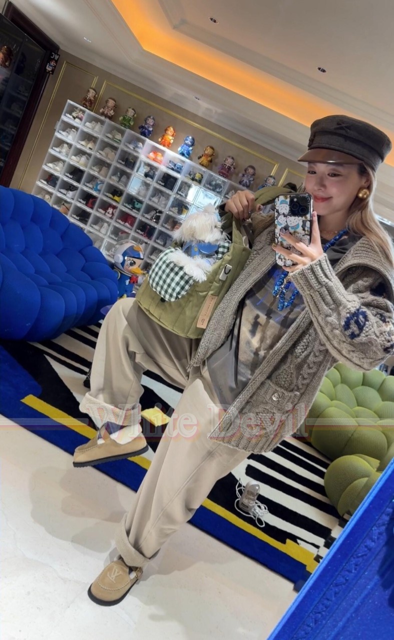 하얀악마 루이 플랫 (1).jpg