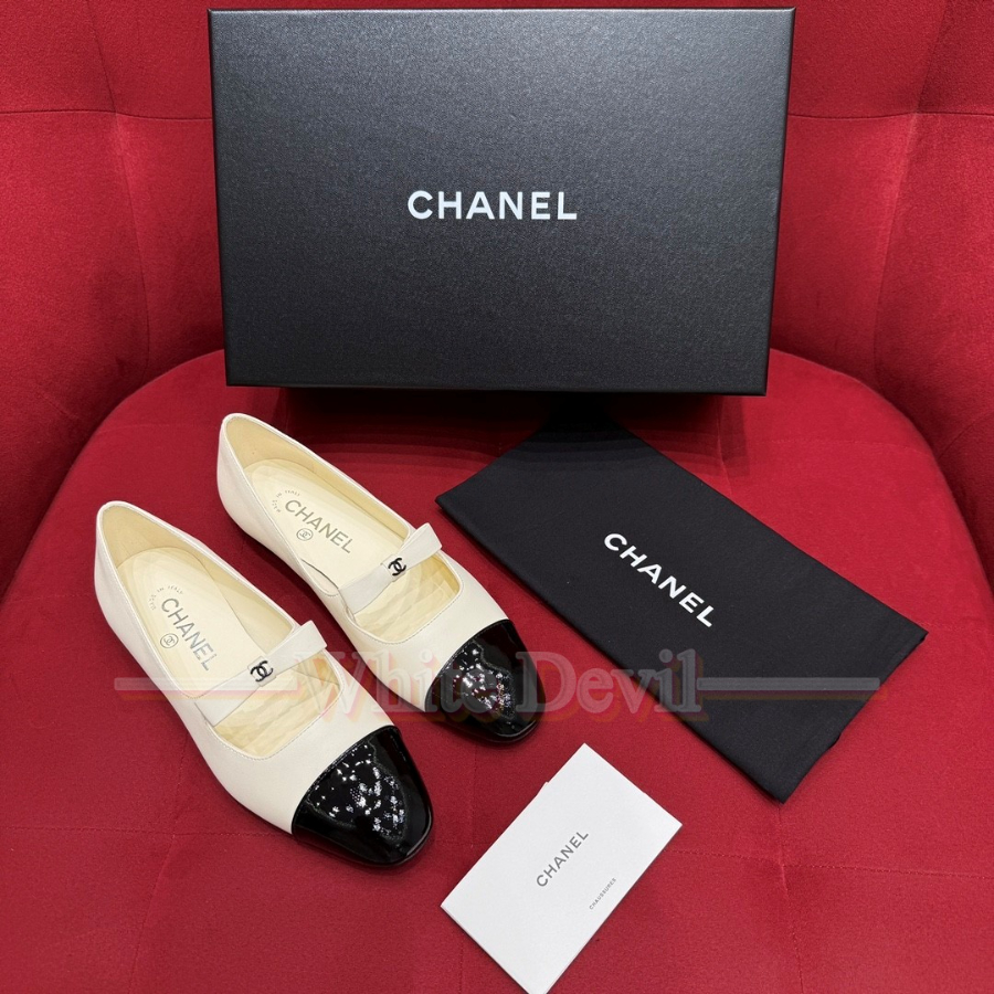 하얀악마 샤넬 플랫 (3).jpg