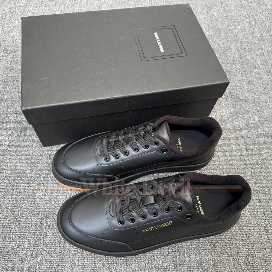 하얀악마 생로랑 신발 (3).jpg