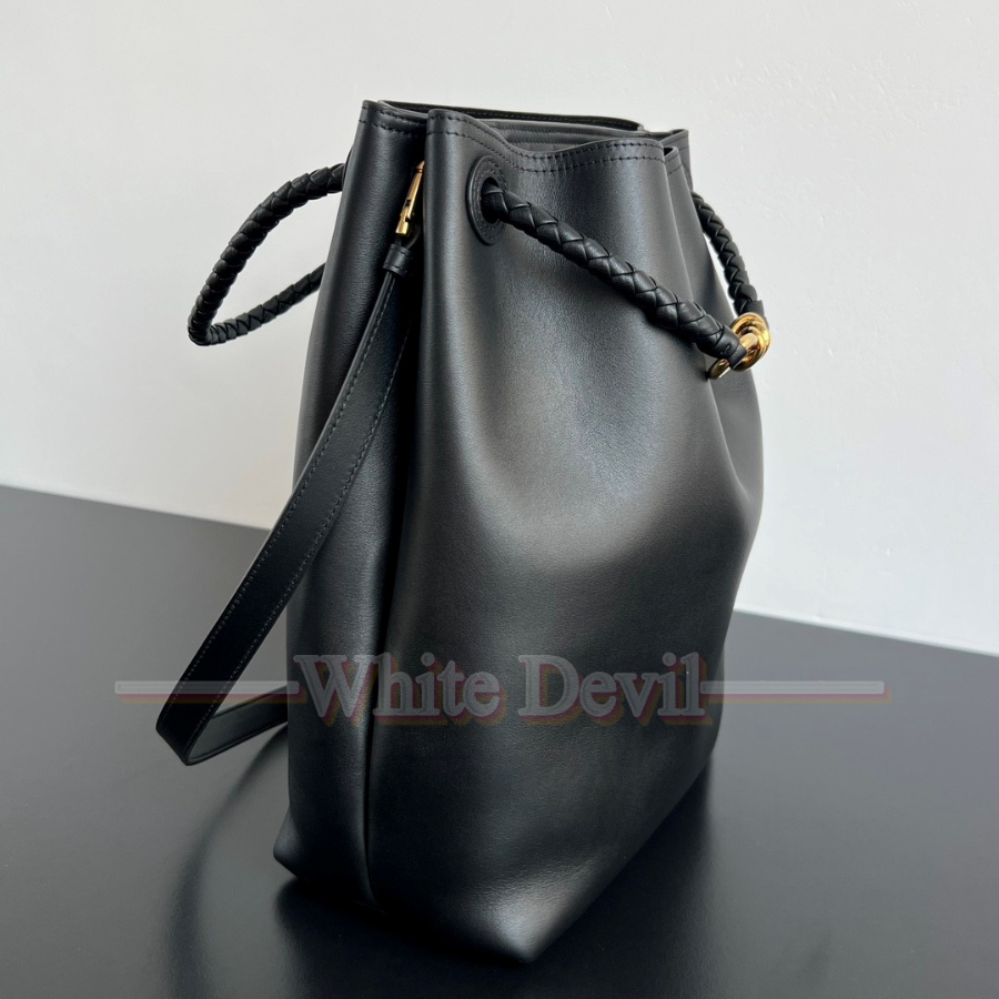 하얀악마 보테가 가방 (3).jpg