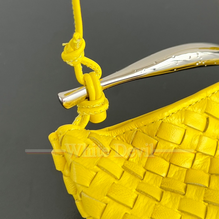 하얀악마 보테가 가방 (9).jpg