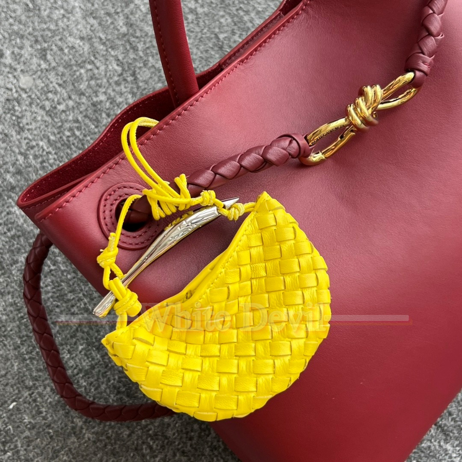 하얀악마 보테가 가방 (11).jpg