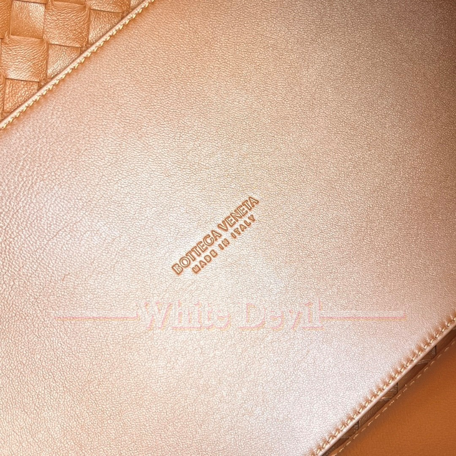 하얀악마 보테가 가방 (10).jpg