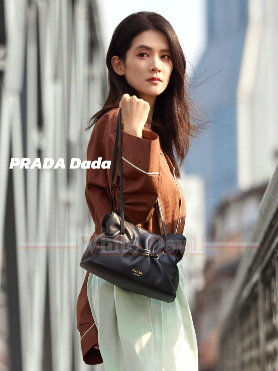 하얀악마 프라다 가방 (1).jpg