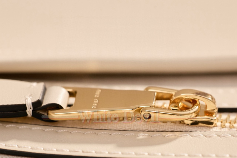 하얀악마 미우 가방 (18).jpg