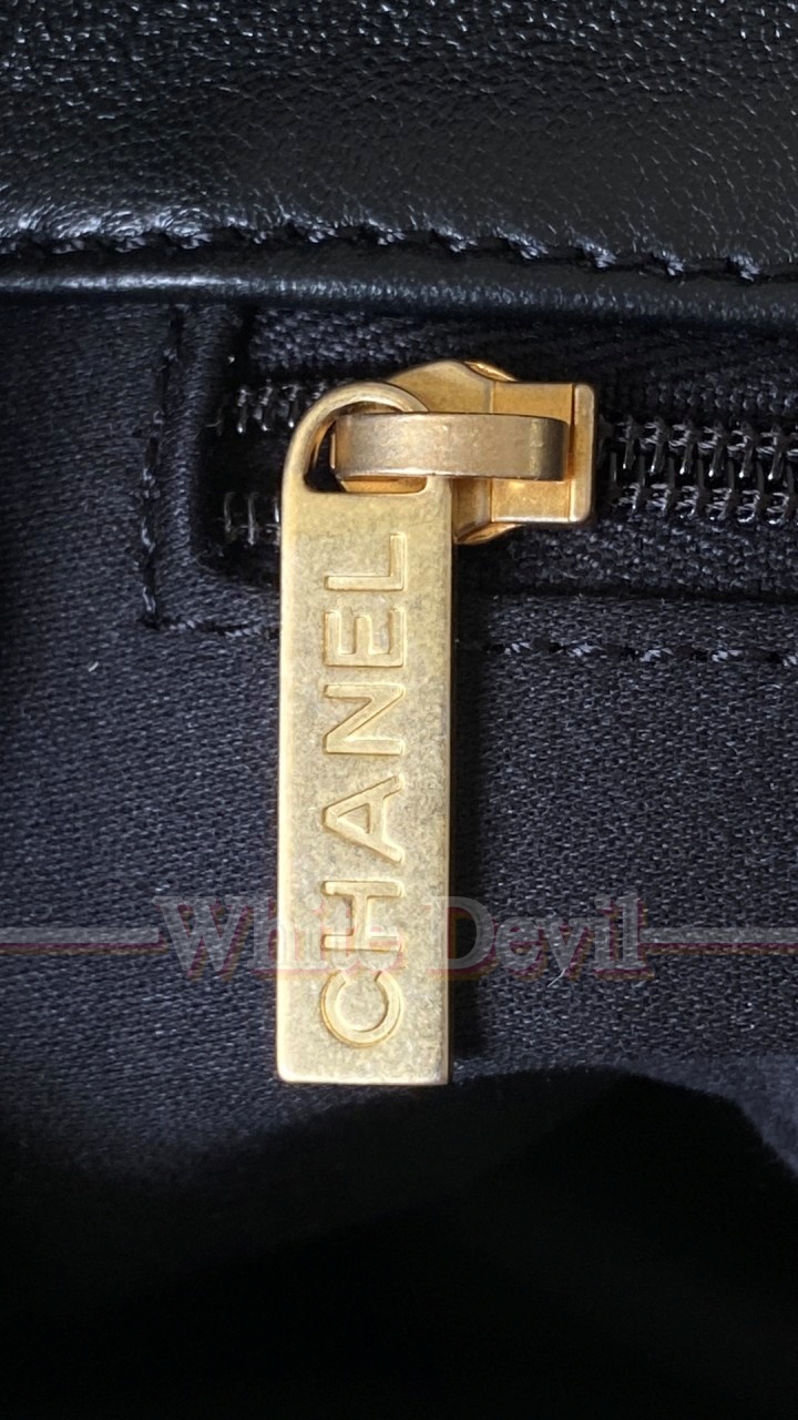 하얀악마 샤넬 가방 (19).jpg