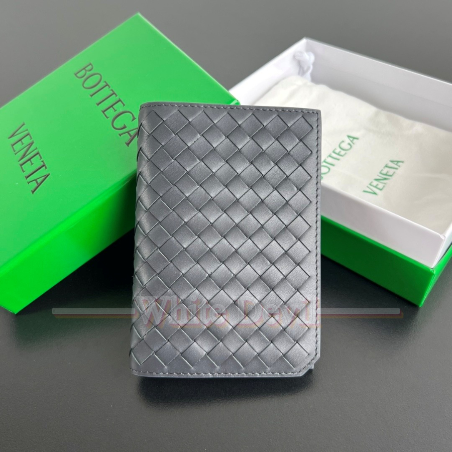 하얀악마 보테가 지갑 (1).jpg