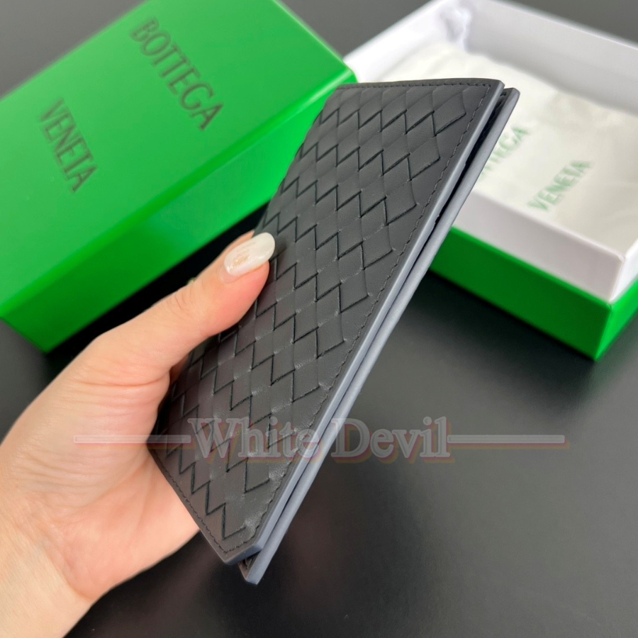 하얀악마 보테가 지갑 (2).jpg