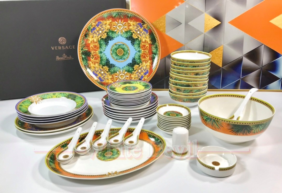 하얀악마 베르사체 그릇 (9).jpg