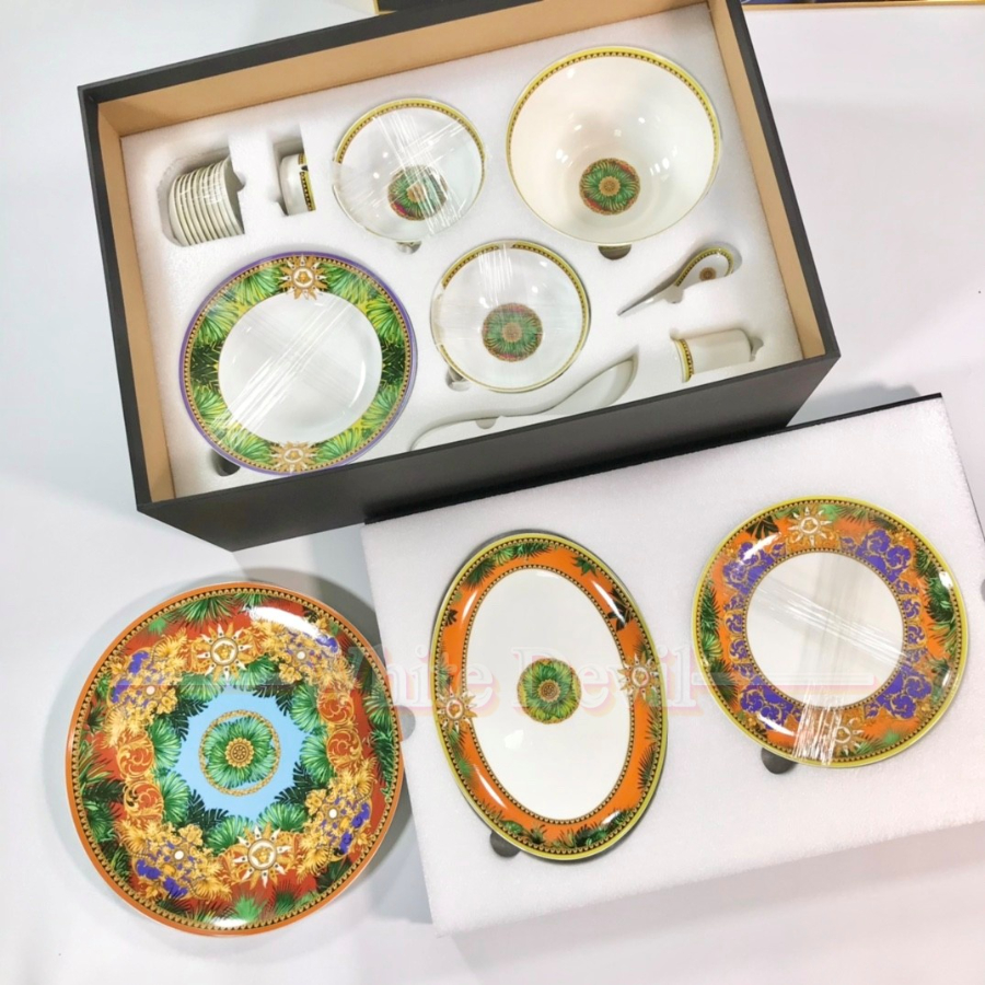 하얀악마 베르사체 그릇 (19).jpg