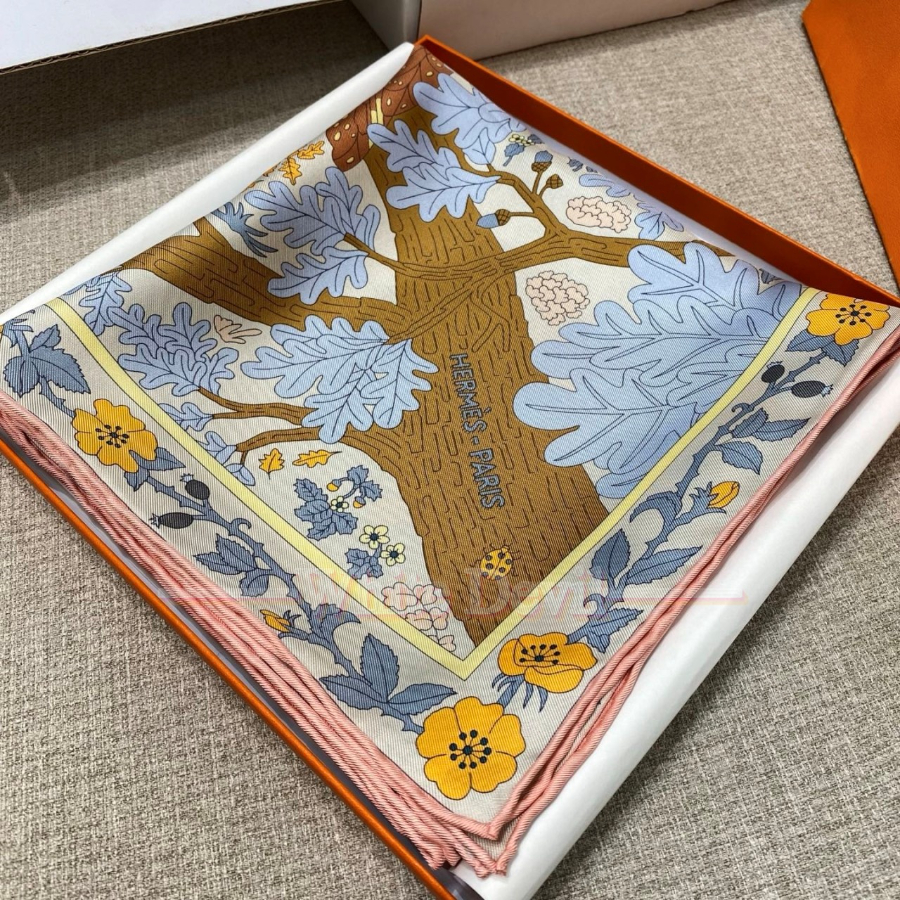 하얀악마 에르메스 스카프 (4).jpg