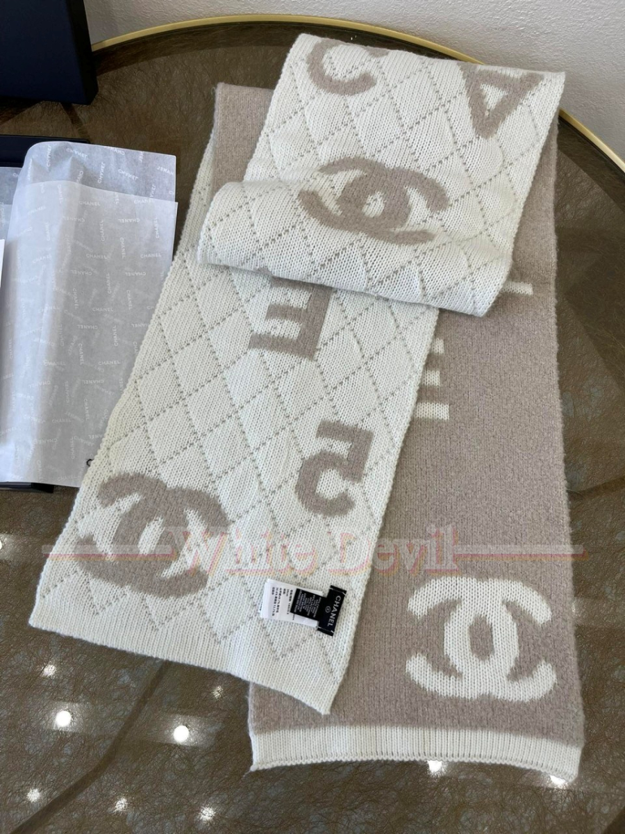 하얀악마 샤넬 목도리 (9).jpg