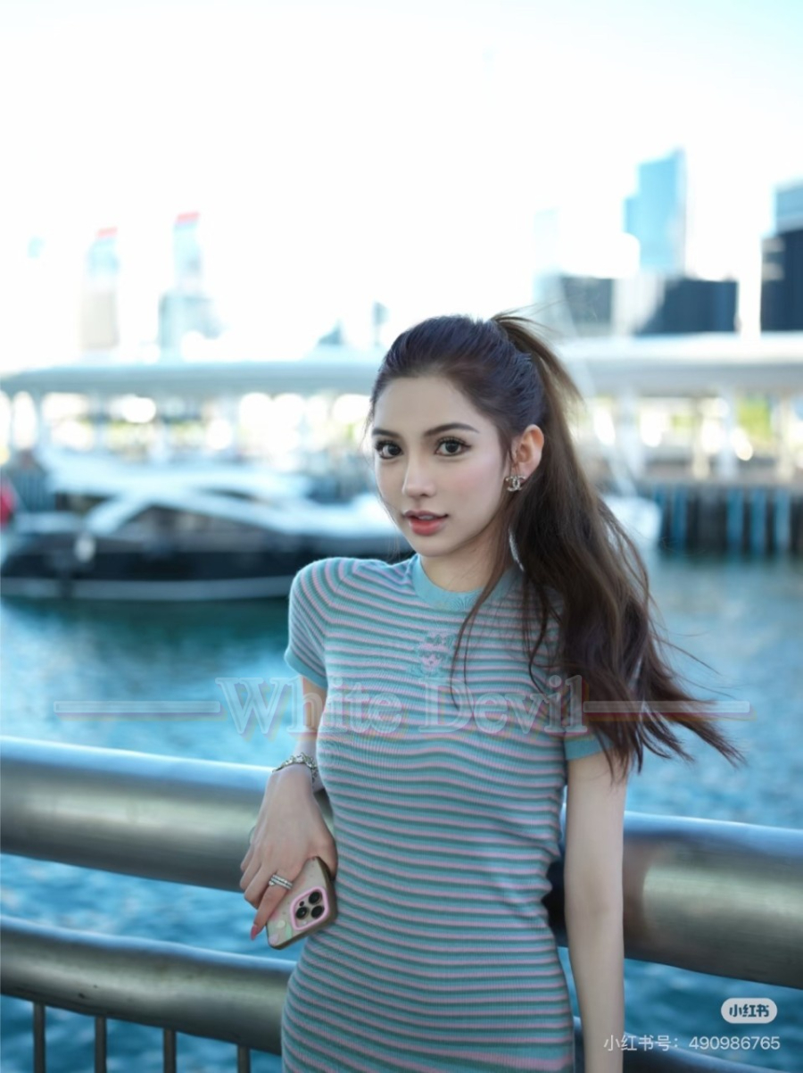 하얀악마 샤넬 원피스 (2).jpg