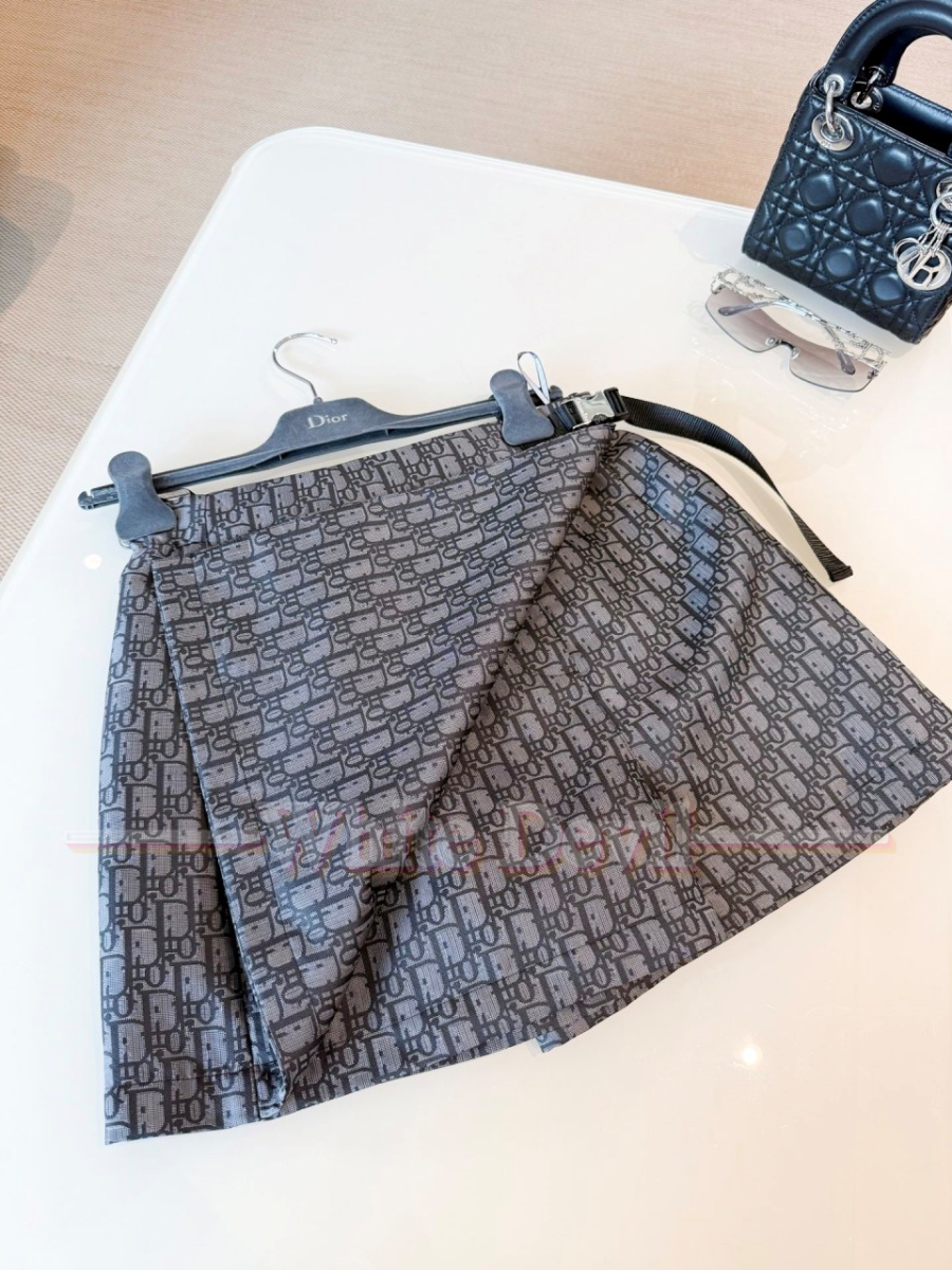 하얀악마 디올 치마바지 (17).jpg