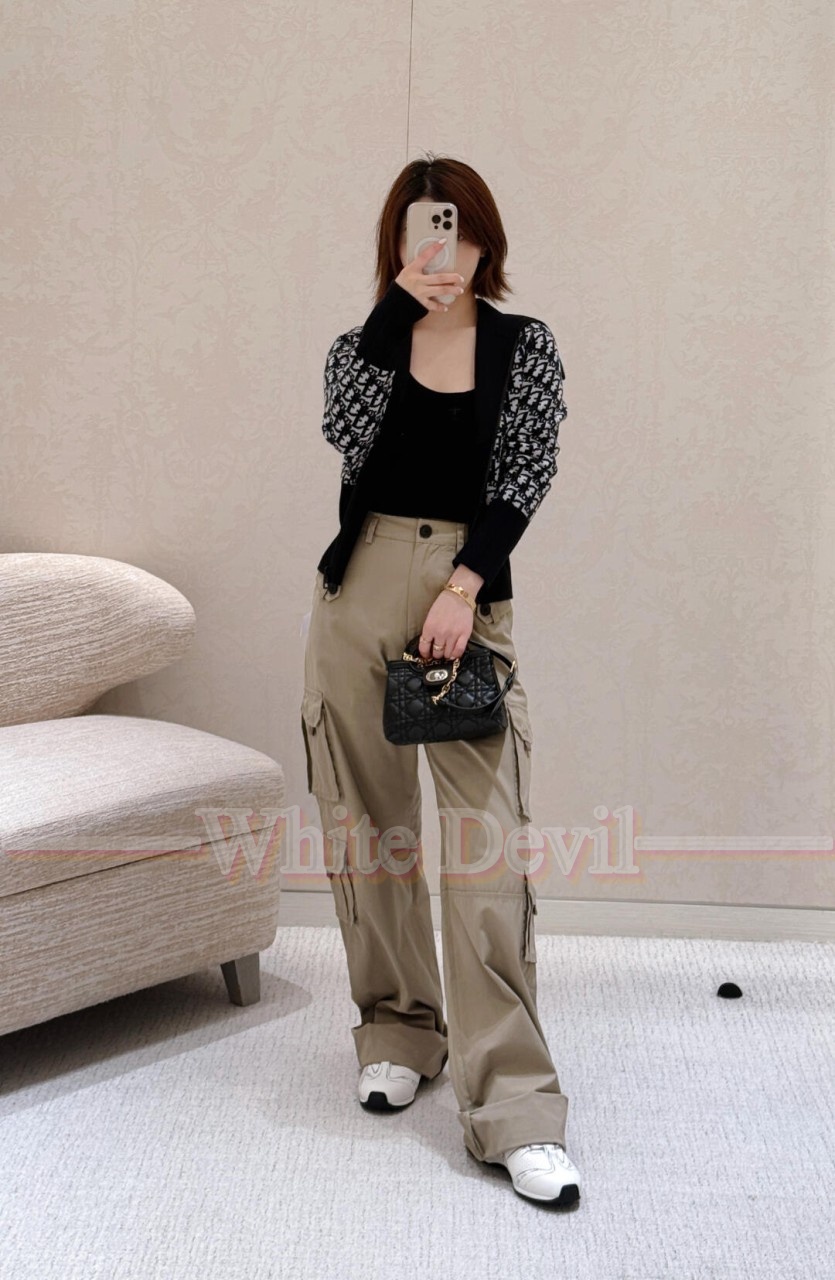 하얀악마 디올 바지 (2).jpg