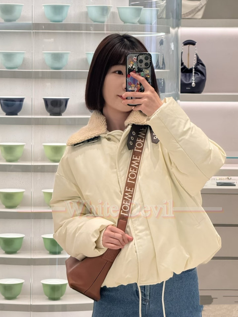 하얀악마 로에베 패딩 (2).jpg