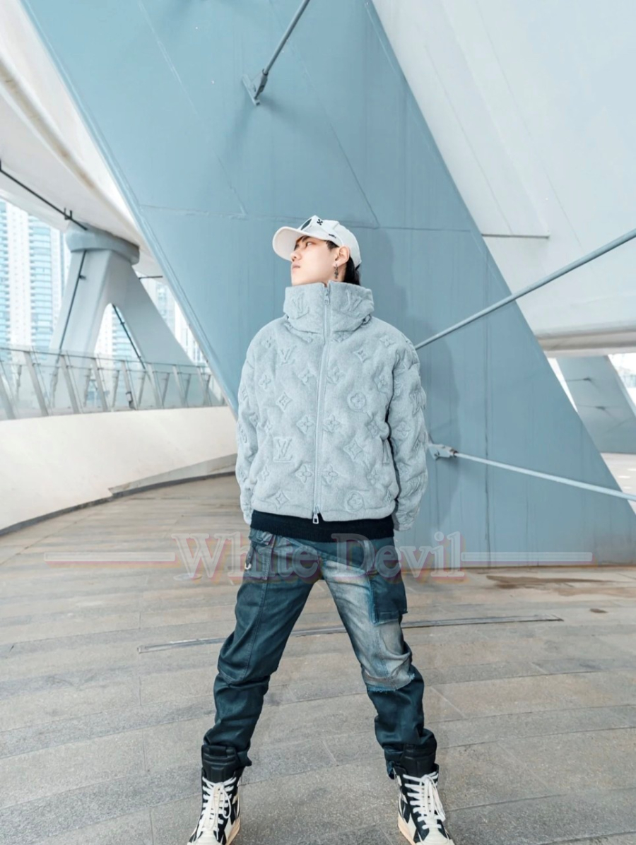 하얀악마 루이 패딩 (1).jpg