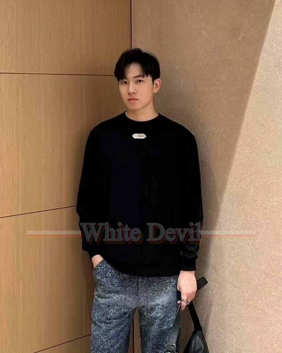 하얀악마 디올 티셔츠 (1).jpg