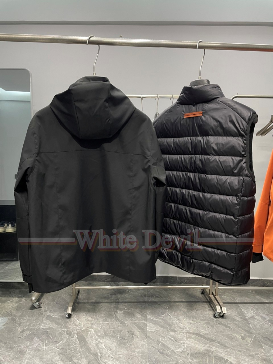 하얀악마 제냐 패딩 (9).jpg