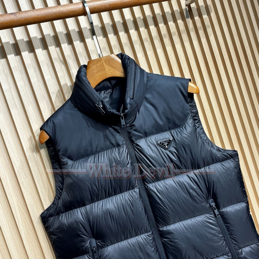 하얀악마 프라다 패딩조끼 (5).jpg