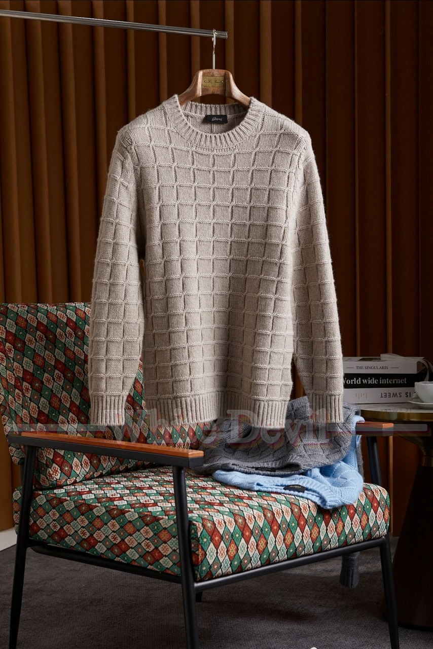 하얀악마 브리오니 니트 (2).jpg