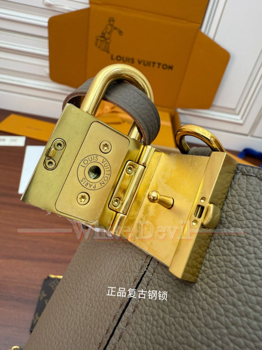 하얀악마 루이비통 가방 (11).jpg