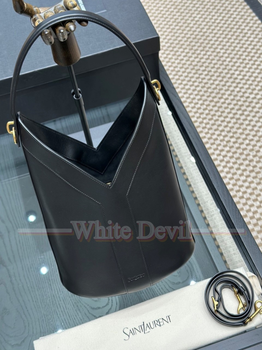 하얀악마 생로랑 가방 (3).jpg
