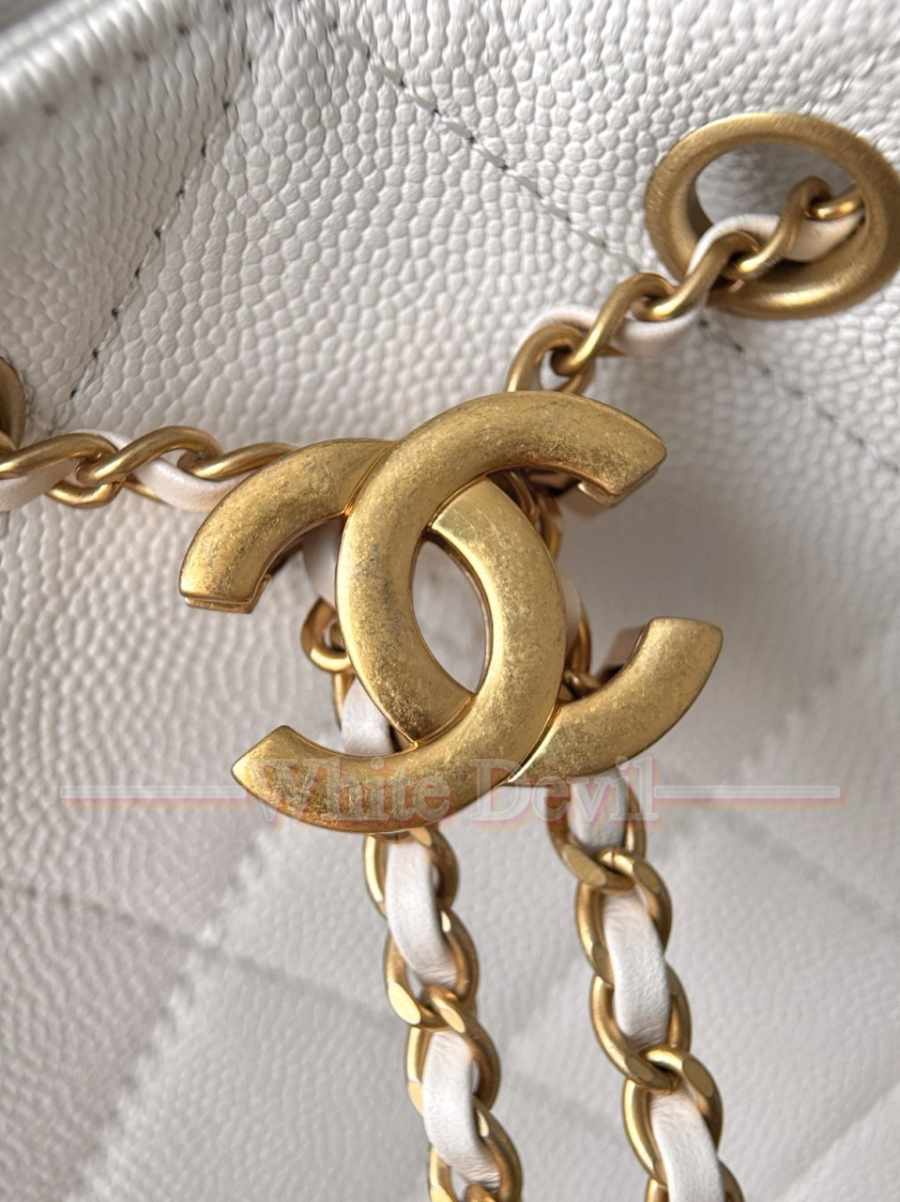 하얀악마 샤넬 가방 (11).jpg