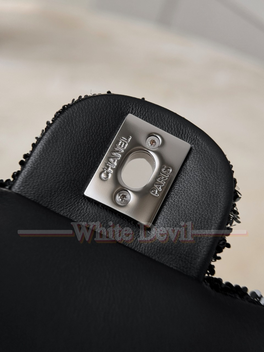 하얀악마 샤넬 가방 (10).jpg