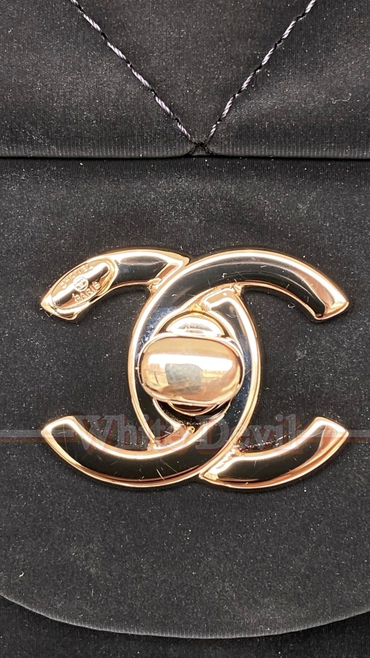 하얀악마 샤넬 가방 (11).jpg