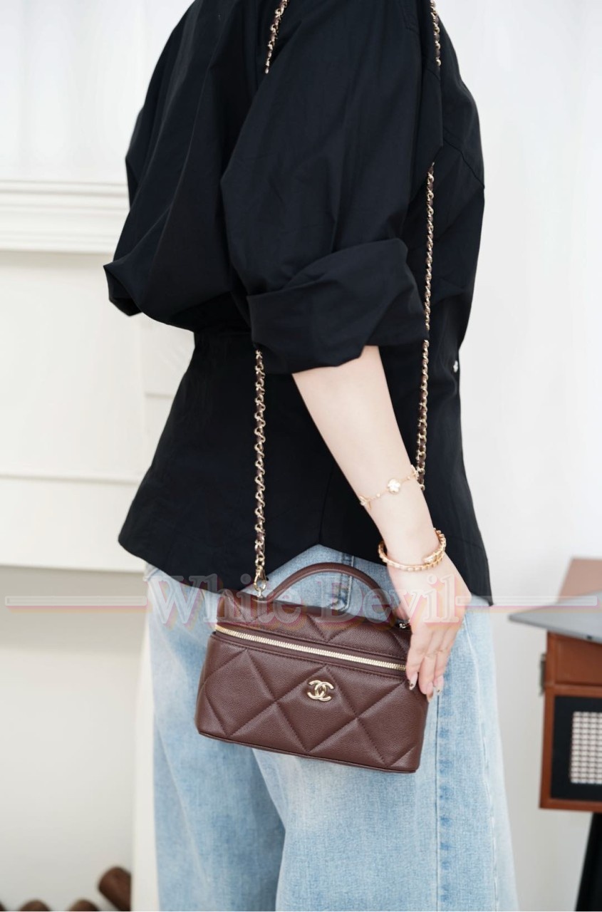 하얀악마 샤넬 가방 (1).jpg