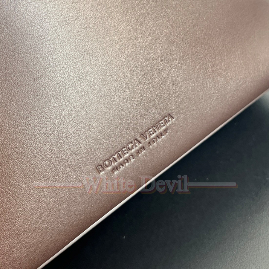 하얀악마 보테가 가방 (8).jpg