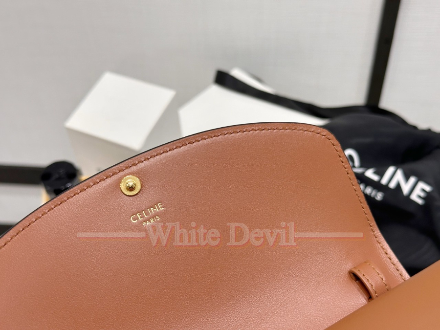 하얀악마 셀린느 가방 (9).jpg