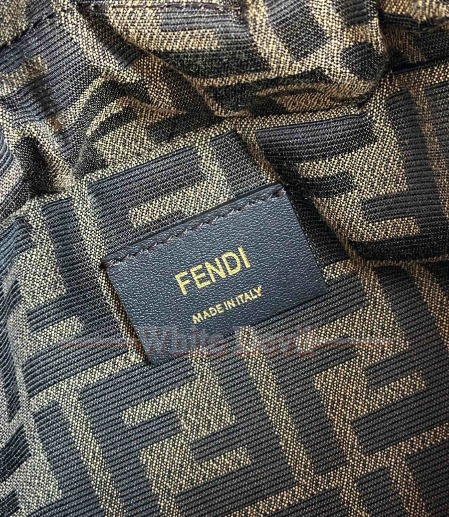 하얀악마 펜디 가방 (9).jpg