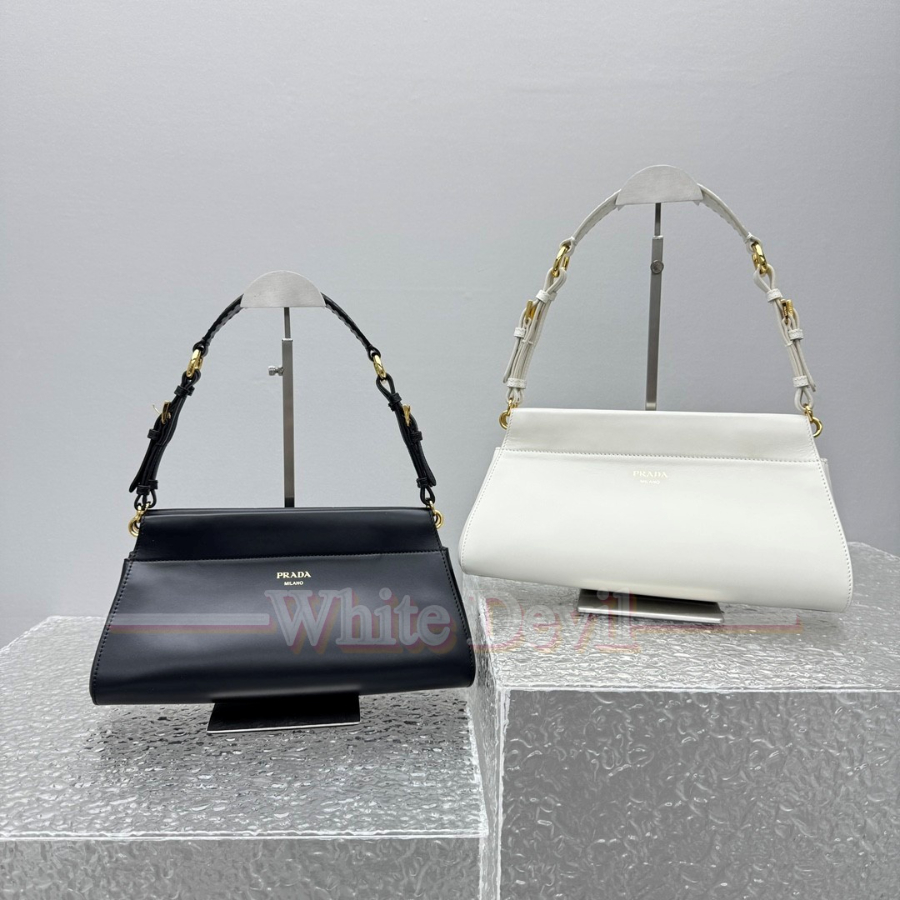 하얀악마 프라다 가방 (10).jpg