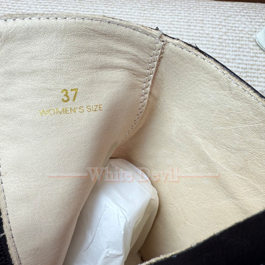 하얀악마 로에베 신발 (14).jpg