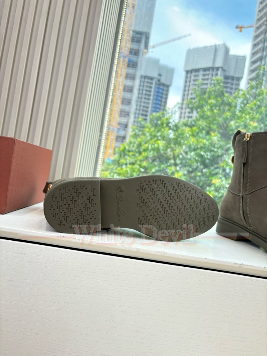 하얀악마 로로 신발 (12).jpg