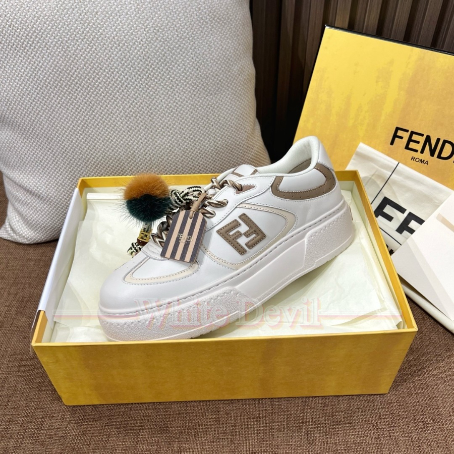 하얀악마 펜디 신발 (15).jpg