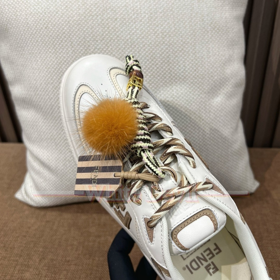 하얀악마 펜디 신발 (23).jpg