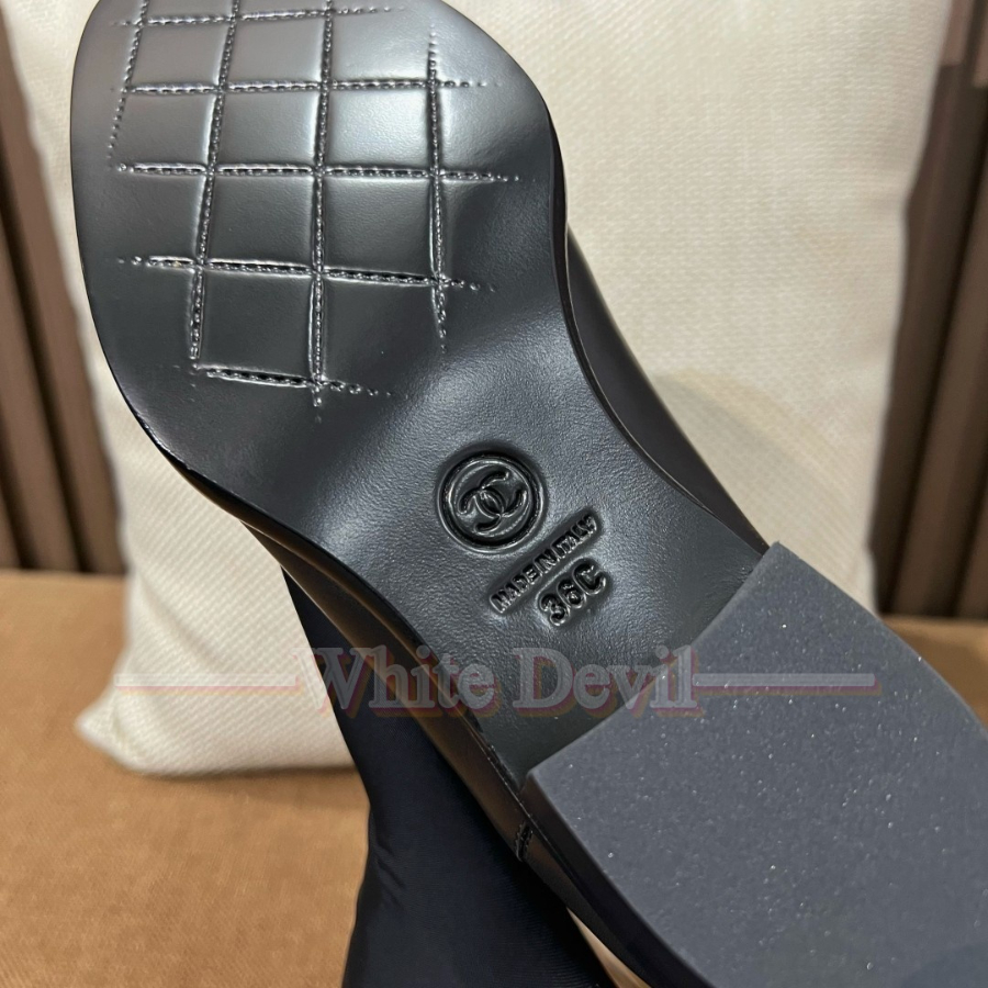 하얀악마 샤넬 신발 (20).jpg