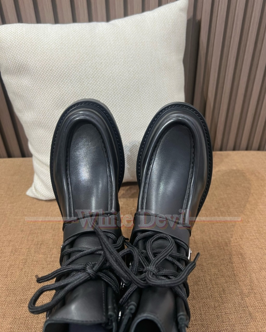 하얀악마 에르메스 신발 (6).jpg