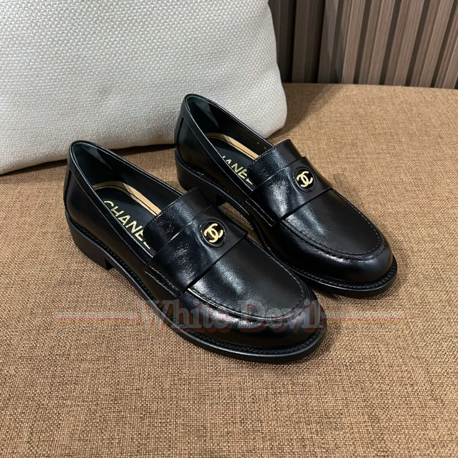 하얀악마 샤넬 신발 (1).jpg