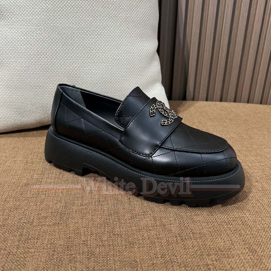 하얀악마 샤넬 신발 (9).jpg