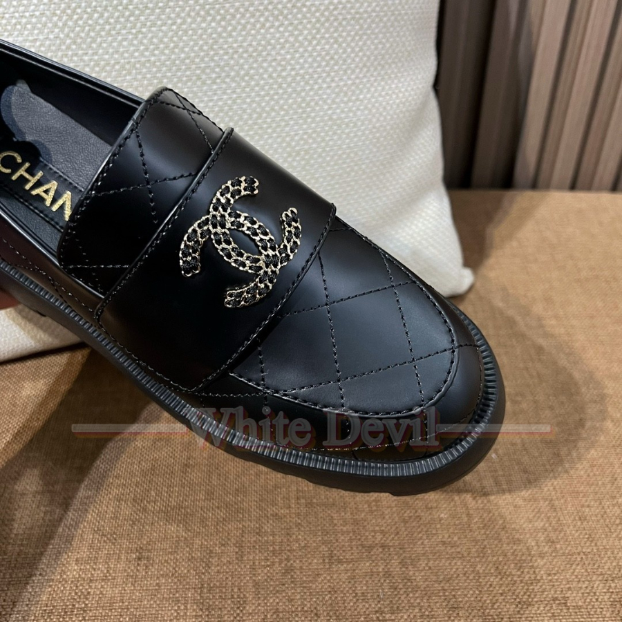 하얀악마 샤넬 신발 (11).jpg