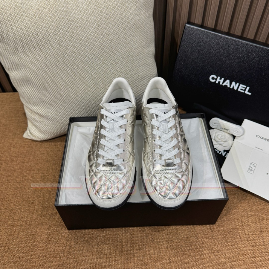 하얀악마 샤넬 신발 (2).jpg