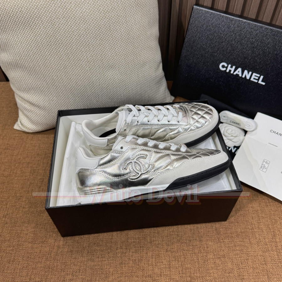 하얀악마 샤넬 신발 (4).jpg