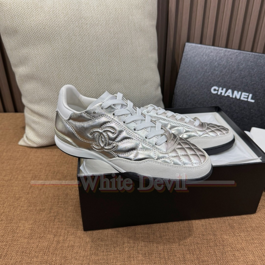 하얀악마 샤넬 신발 (5).jpg