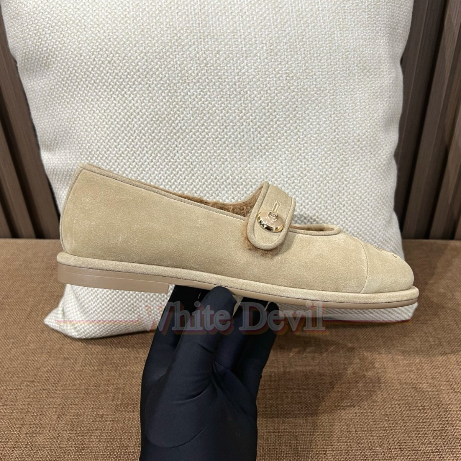 하얀악마 샤넬 신발 (12).jpg