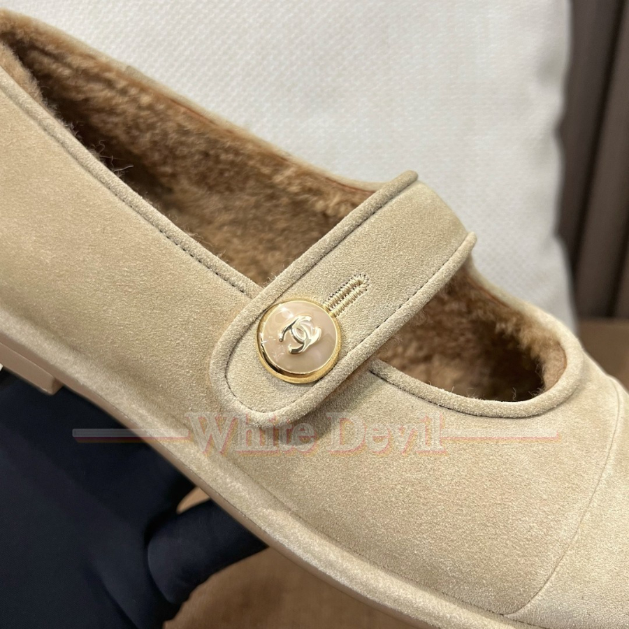 하얀악마 샤넬 신발 (17).jpg